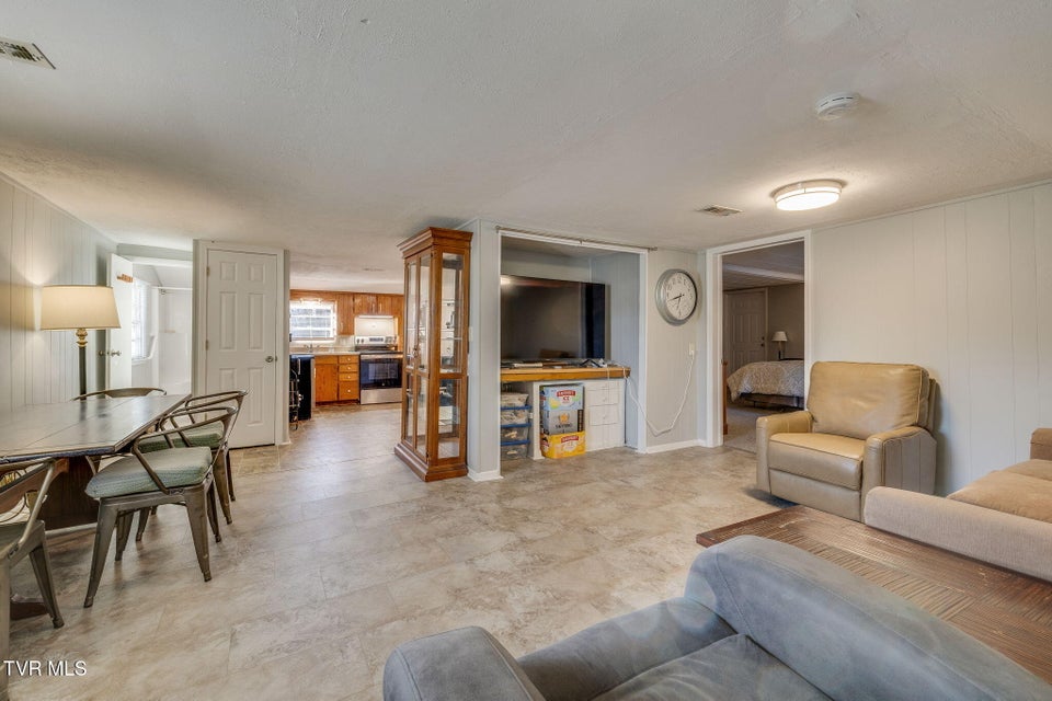 Photo #54: 702 Main Street