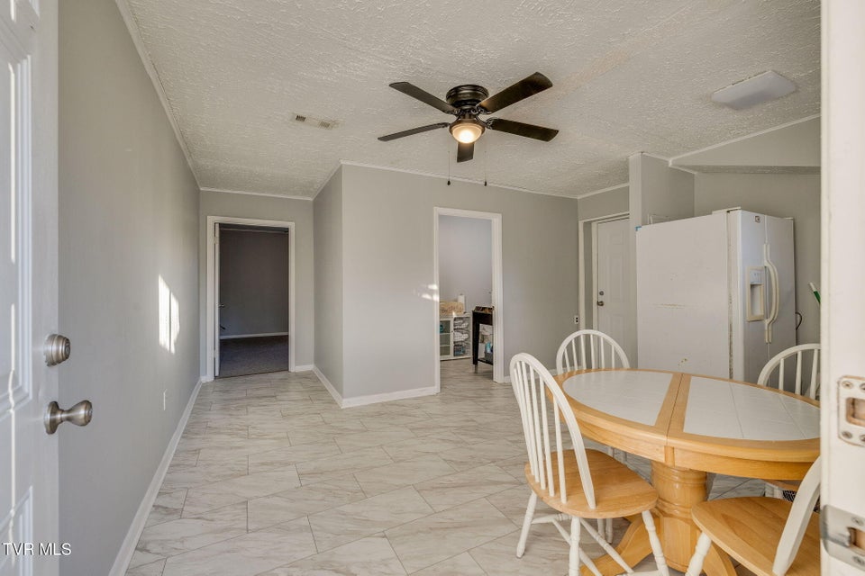 Photo #60: 702 Main Street