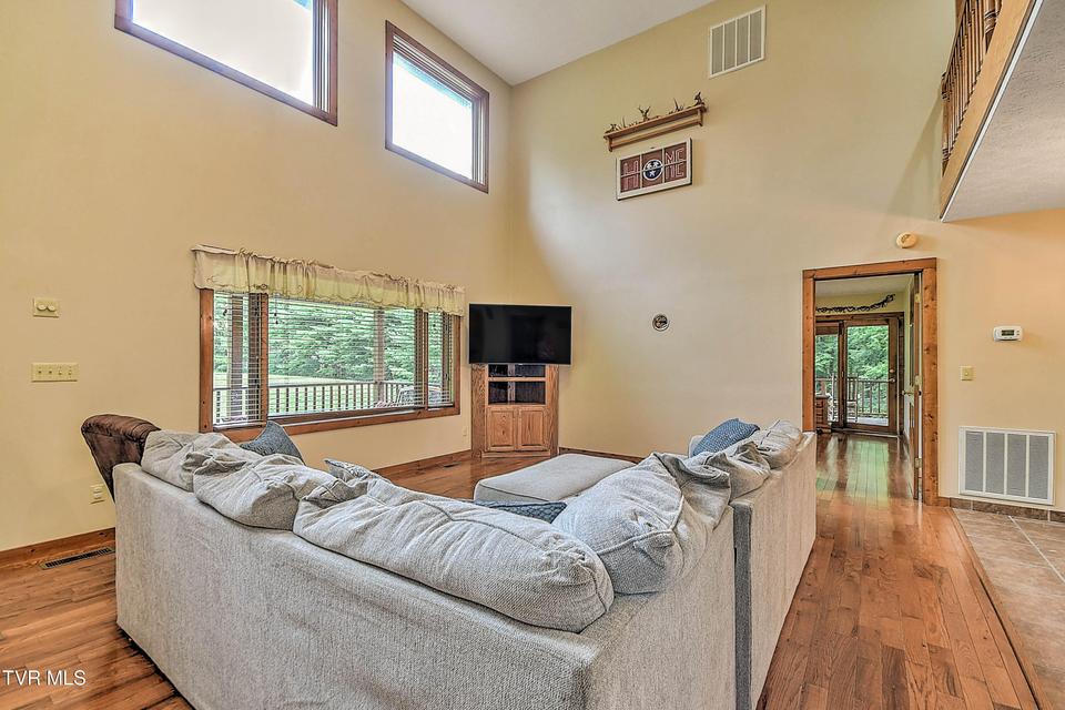 Photo #11: 122 Chase Drive