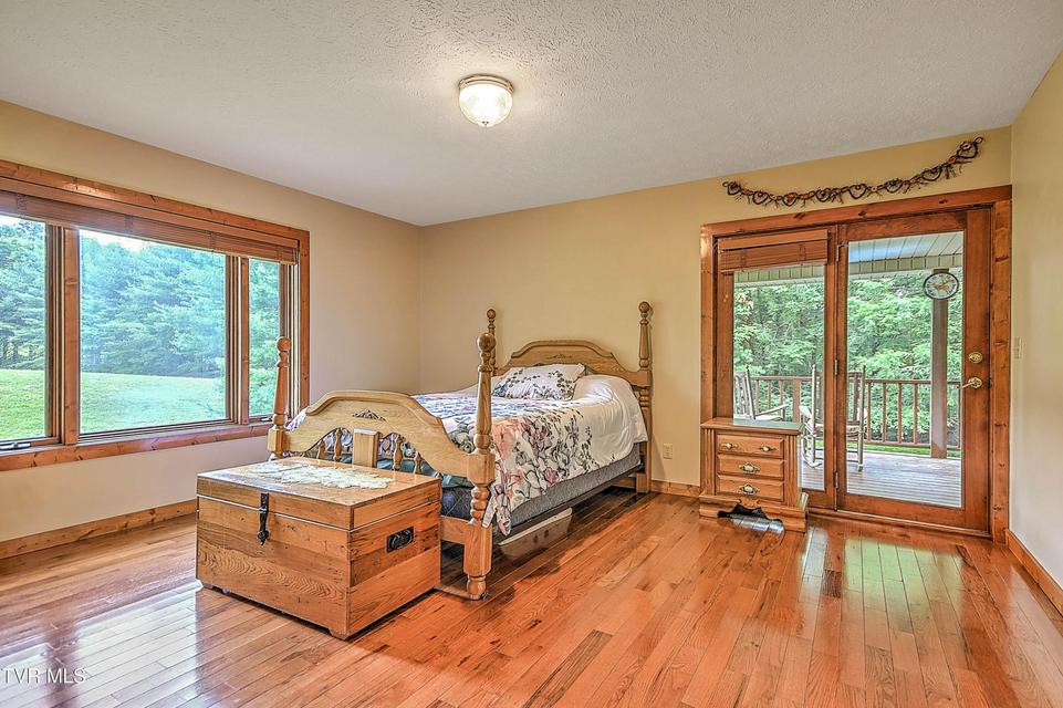 Photo #21: 122 Chase Drive