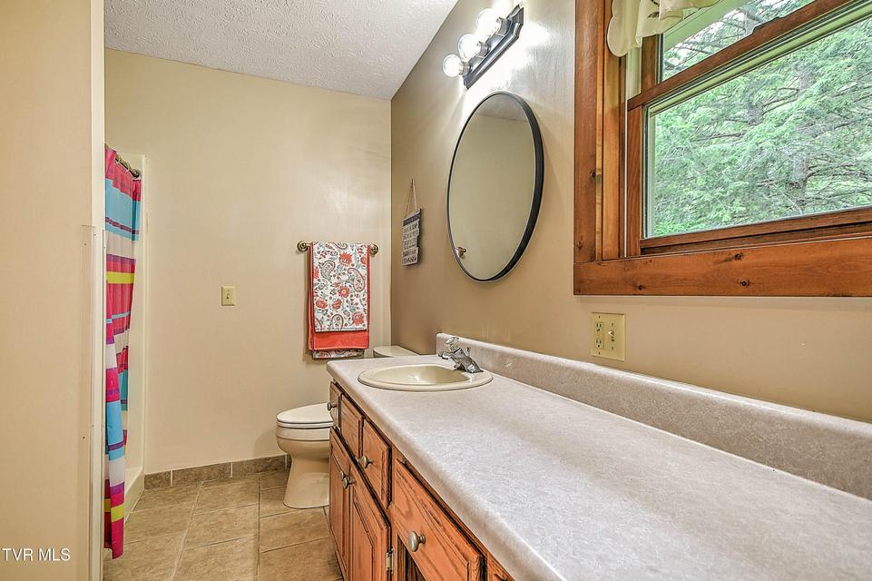 Photo #27: 122 Chase Drive