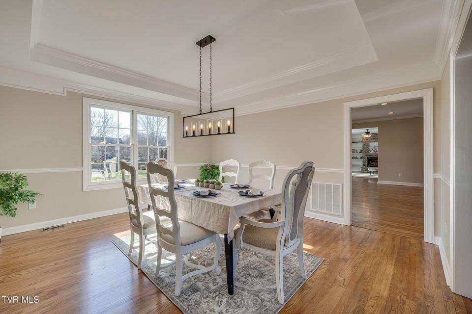 Photo #10: 6 Carriage Court