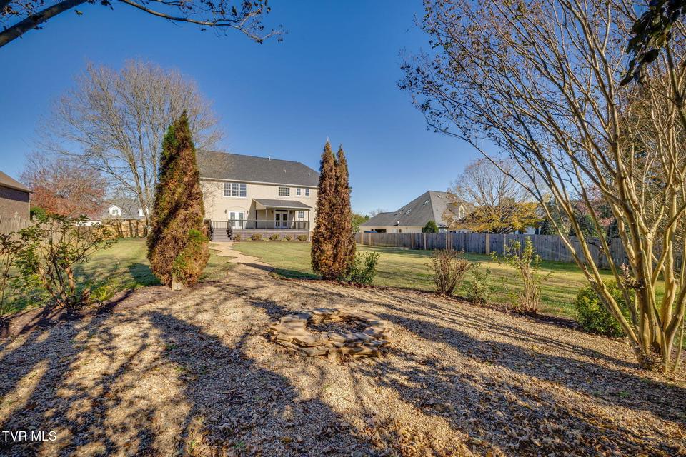 Photo #39: 6 Carriage Court