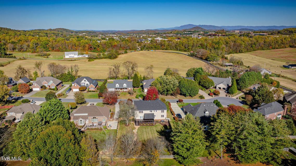 Photo #42: 6 Carriage Court