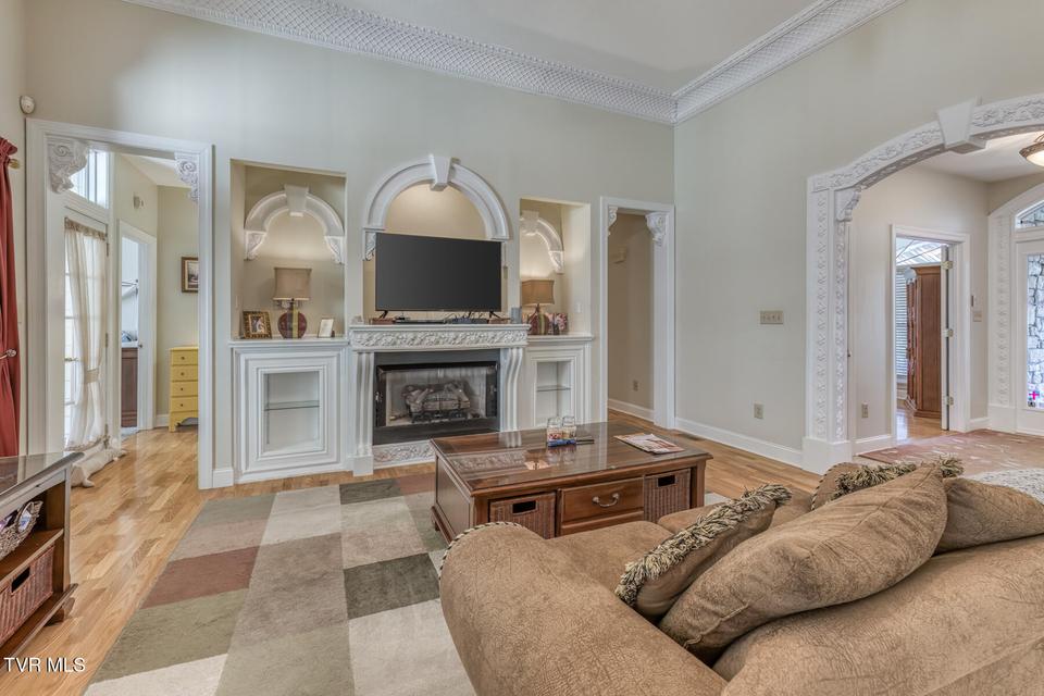 Photo #16: 204 James Court