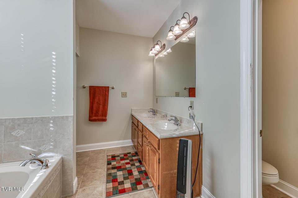 Photo #31: 204 James Court