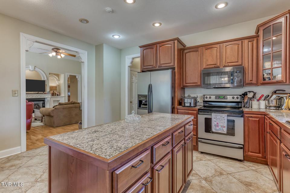 Photo #21: 204 James Court