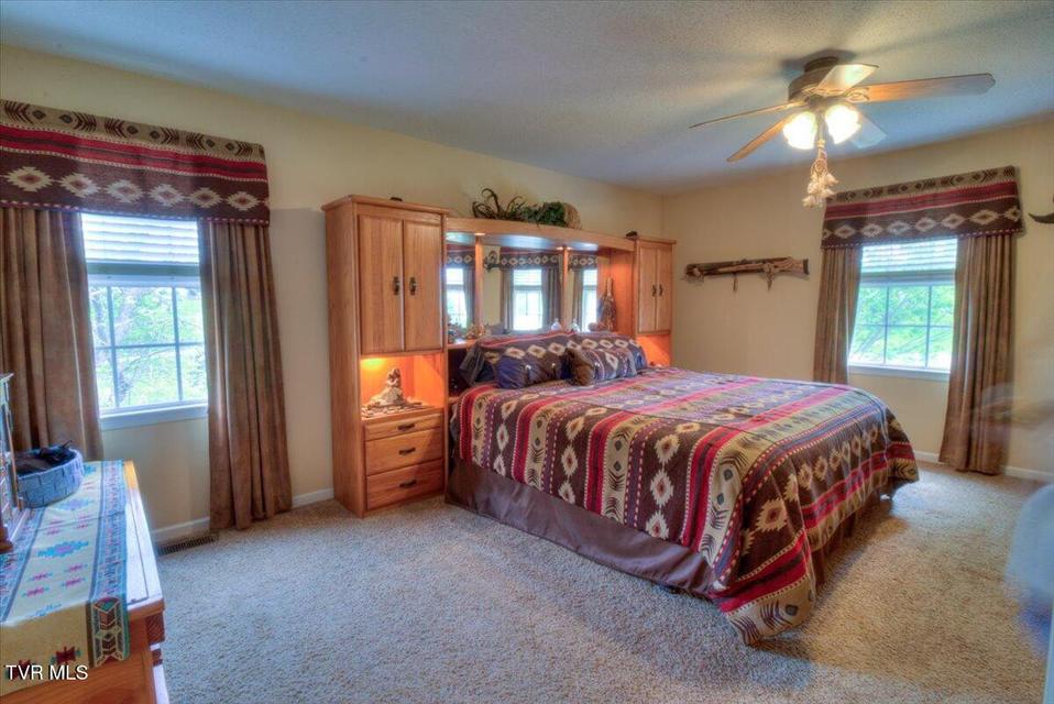 Photo #18: 123 Bermuda Drive