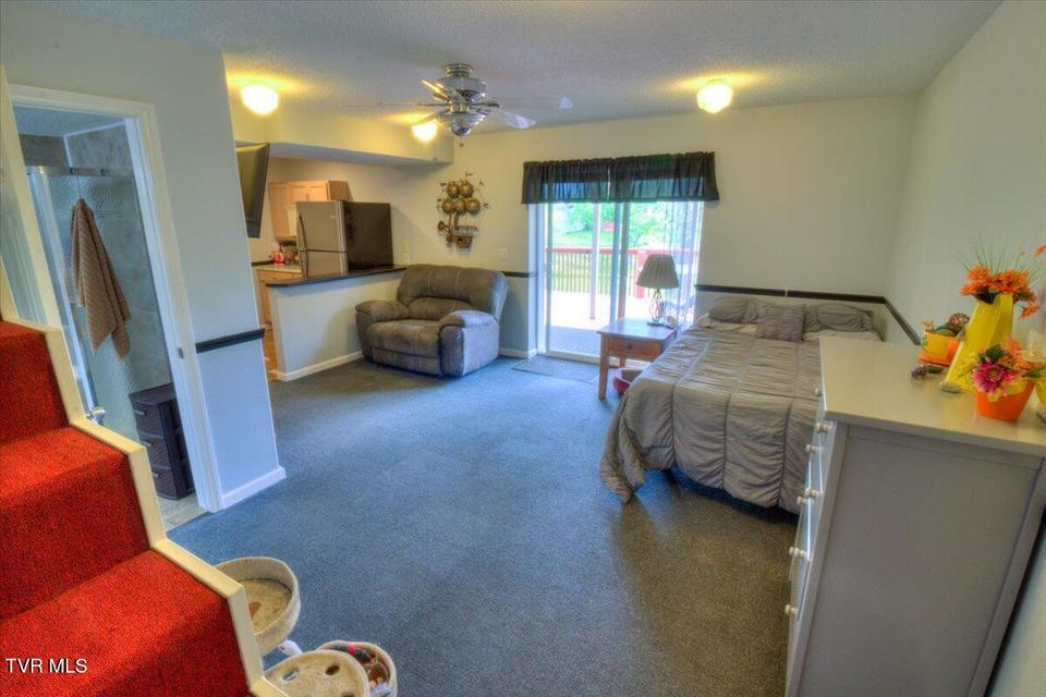 Photo #26: 123 Bermuda Drive