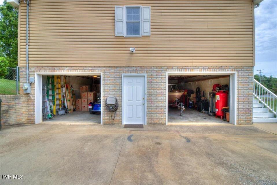 Photo #41: 123 Bermuda Drive