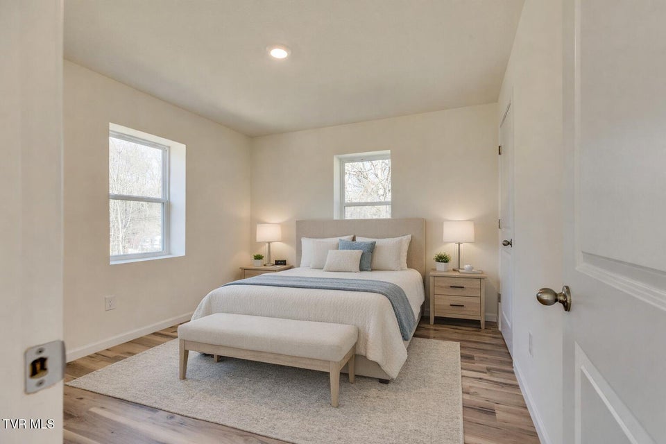 Photo #14: 200 Independence Drive