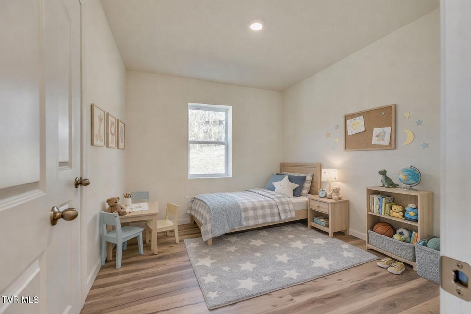 Photo #19: 200 Independence Drive