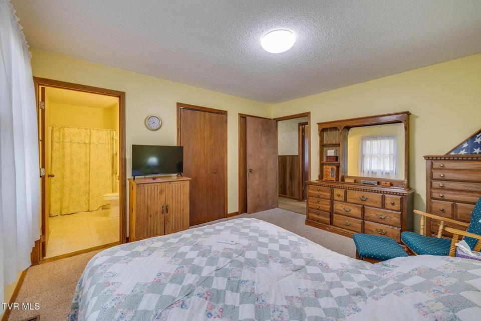 Photo #21: 1308 Reedy Creek Road