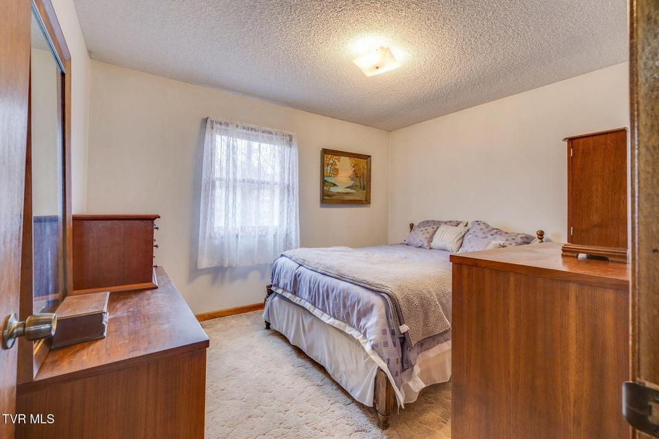 Photo #23: 1308 Reedy Creek Road