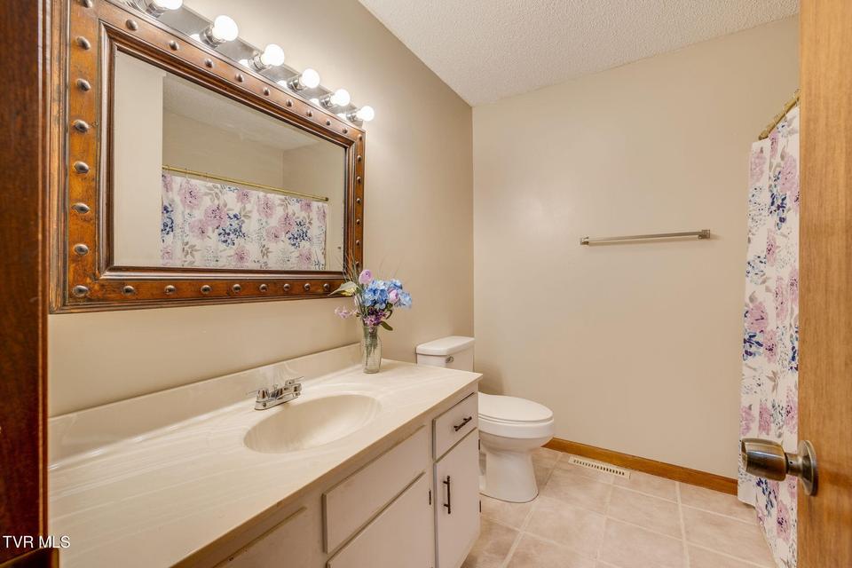 Photo #25: 1308 Reedy Creek Road