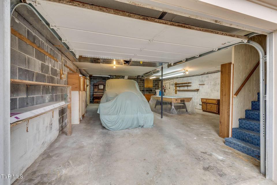 Photo #32: 1308 Reedy Creek Road