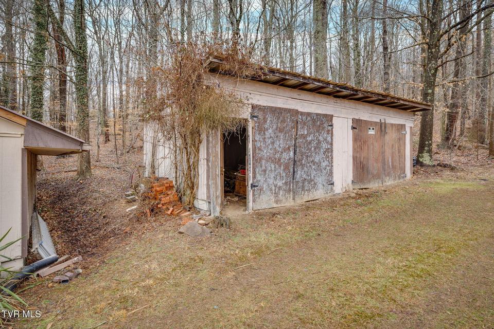 Photo #37: 1308 Reedy Creek Road