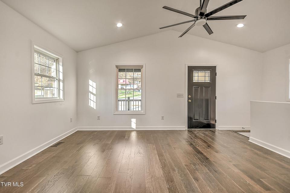 Photo #5: 143 Daniel Lane