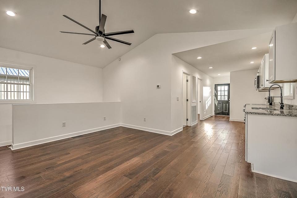 Photo #6: 143 Daniel Lane