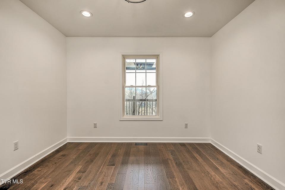 Photo #14: 143 Daniel Lane