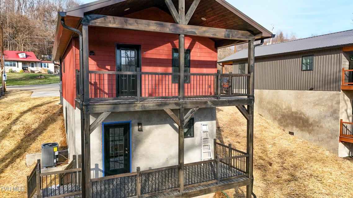 Photo #30: 143 Daniel Lane