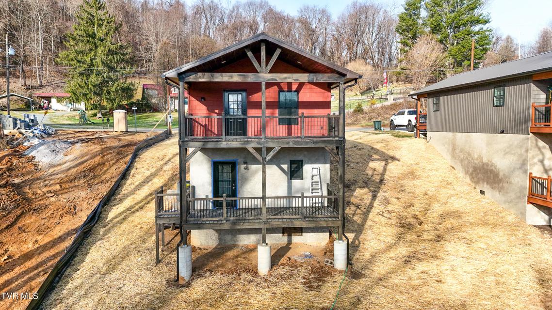 Photo #32: 143 Daniel Lane