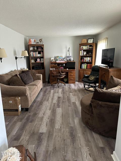 Photo #7: 1012 Mountainview Road