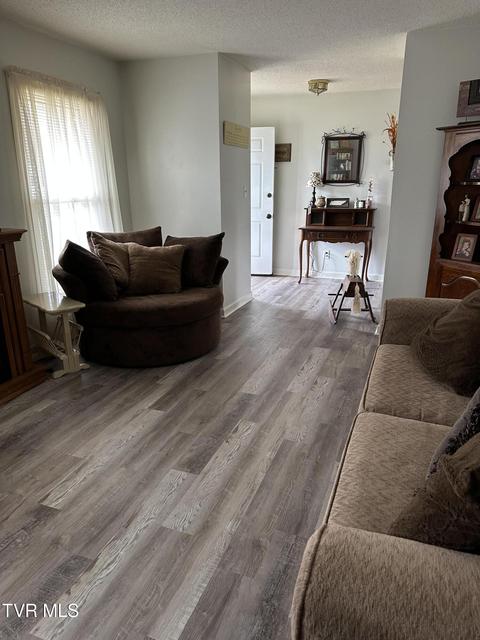 Photo #8: 1012 Mountainview Road