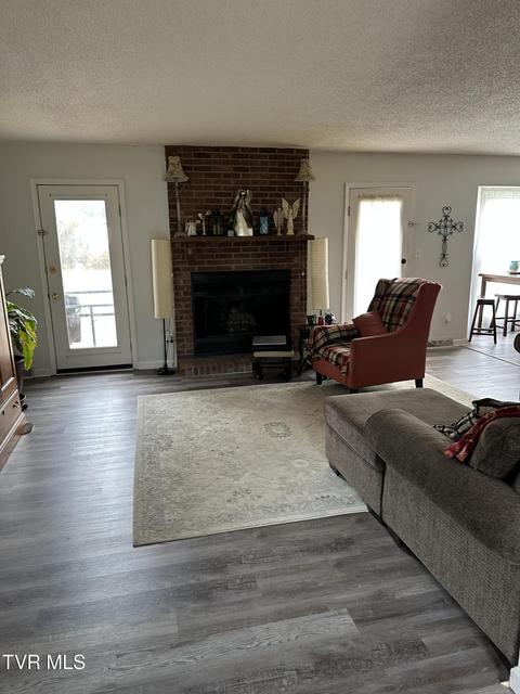 Photo #9: 1012 Mountainview Road