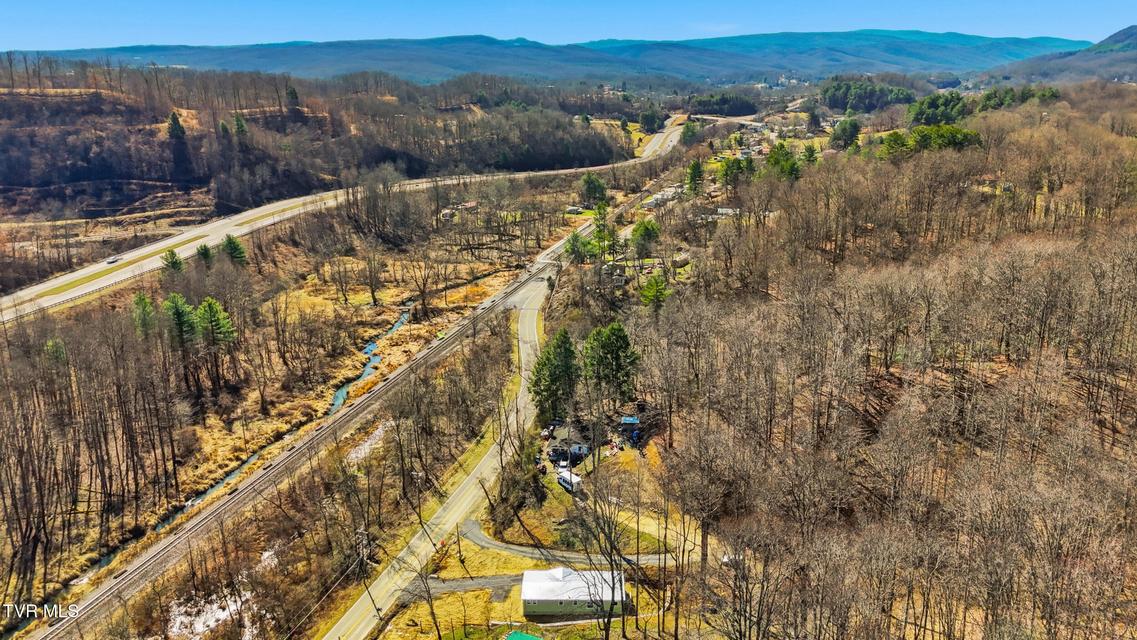 Photo #33: 1223 Front Street