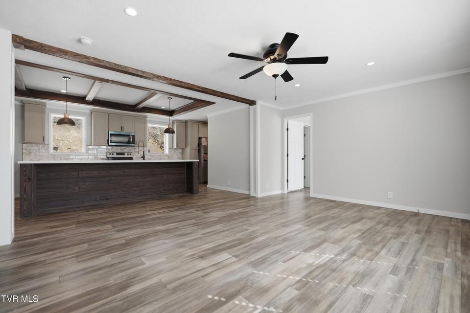 Photo #6: 1223 Front Street