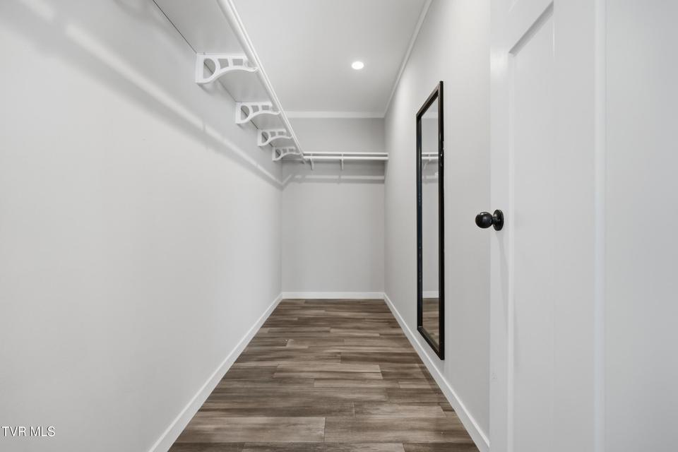 Photo #18: 1223 Front Street