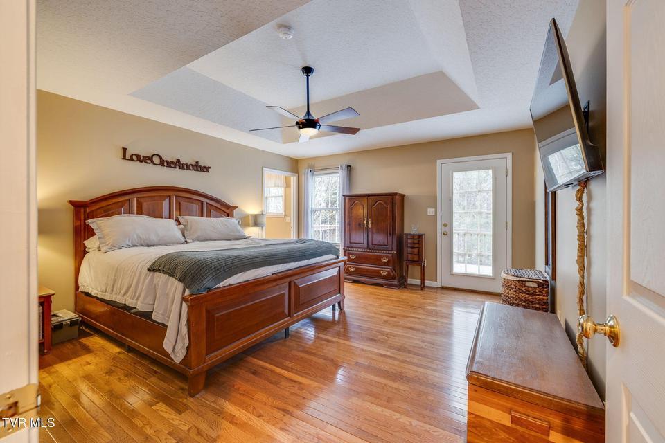 Photo #16: 613 Willowcrest Place