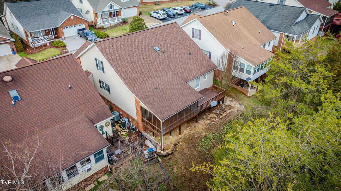 Photo #43: 613 Willowcrest Place