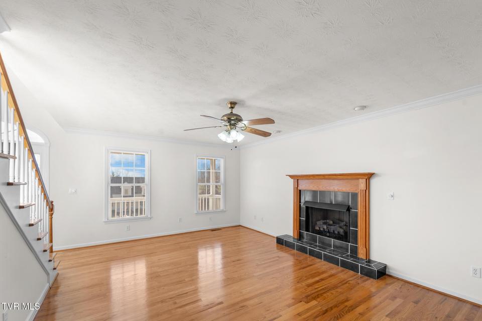 Photo #16: 16359 Old Timber Road