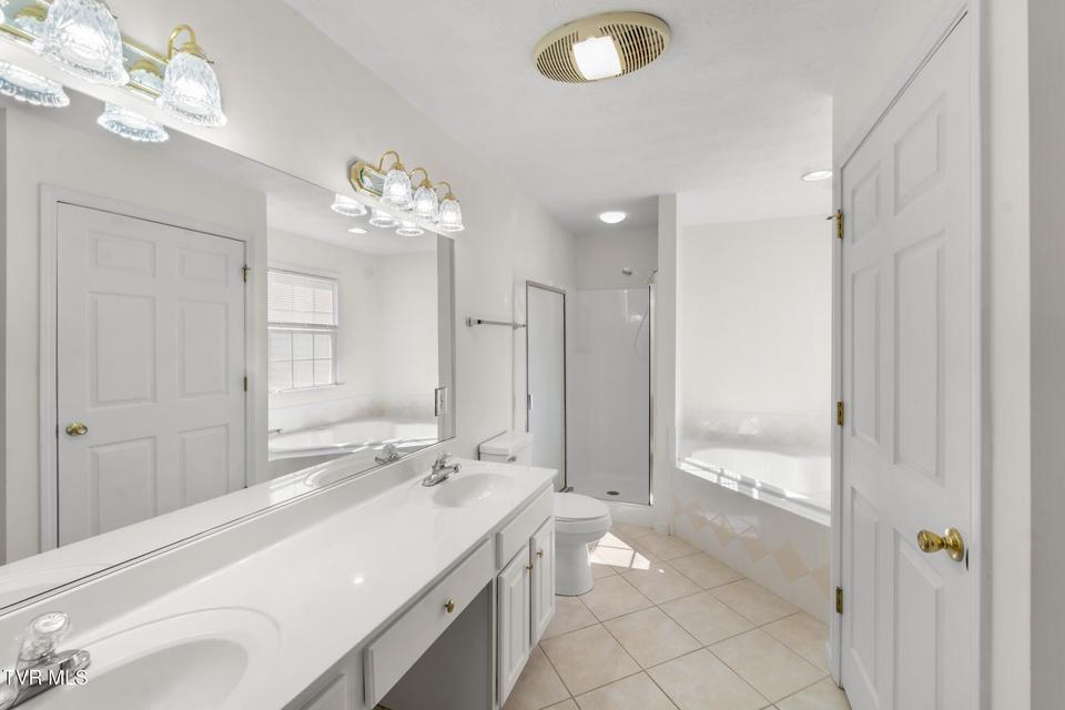 Photo #24: 16359 Old Timber Road