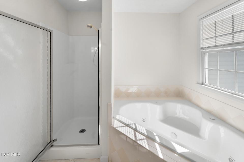 Photo #26: 16359 Old Timber Road