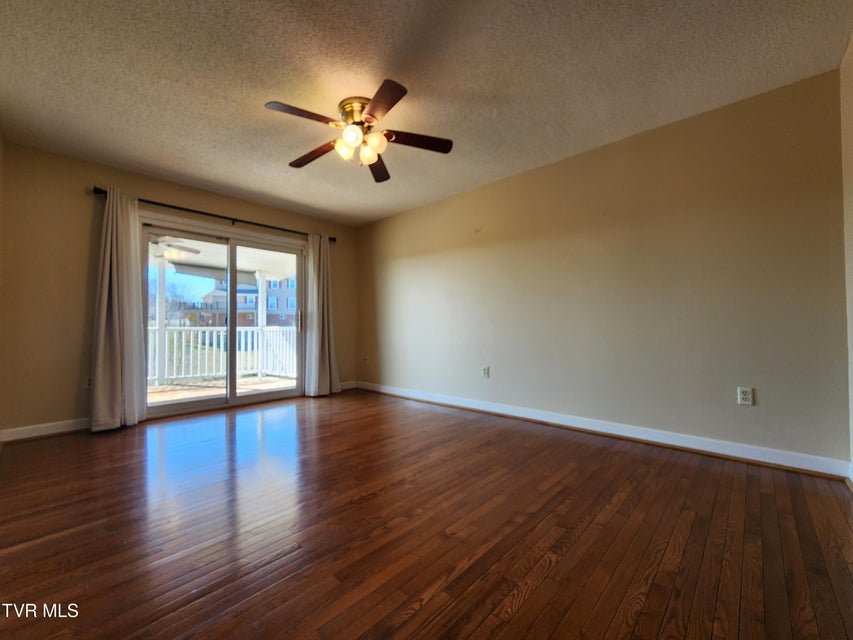 Photo #61: 15512 Woodstone Circle