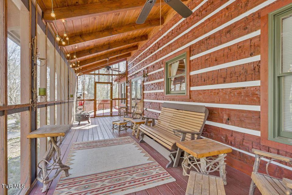 Photo #10: 319 Ivy Wood Lane