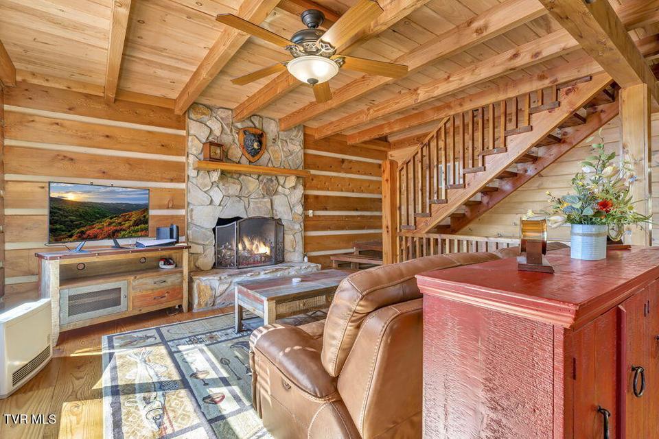 Photo #17: 319 Ivy Wood Lane