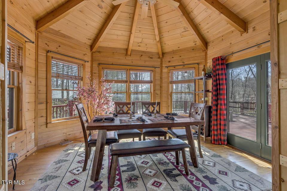 Photo #18: 319 Ivy Wood Lane