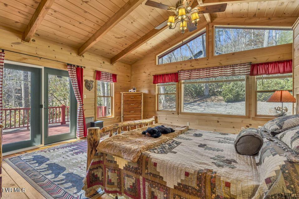 Photo #42: 319 Ivy Wood Lane