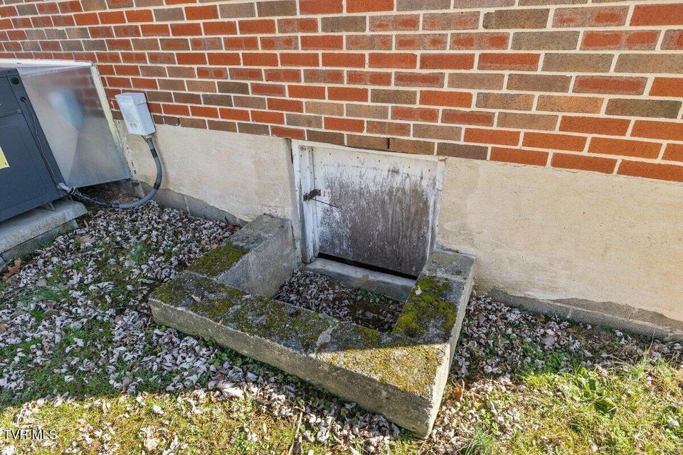 Photo #27: 226 Brandonwood Drive