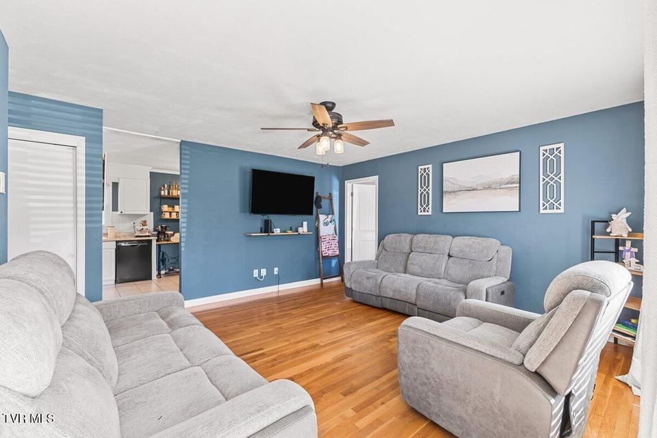 Photo #6: 226 Brandonwood Drive