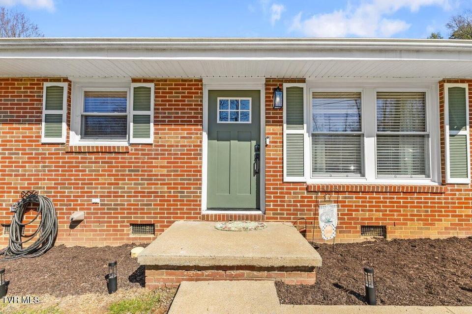 Photo #5: 226 Brandonwood Drive