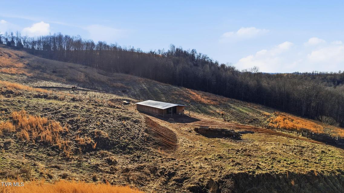 Photo #2: 431 Strong Hollow Lane