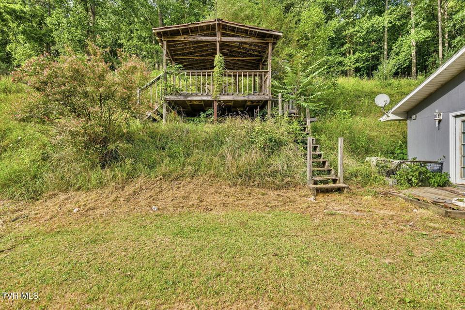 Photo #15: 431 Strong Hollow Lane