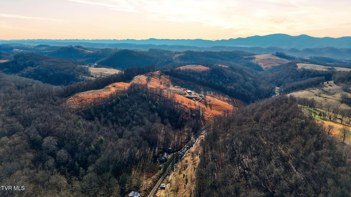 Photo #17: 431 Strong Hollow Lane