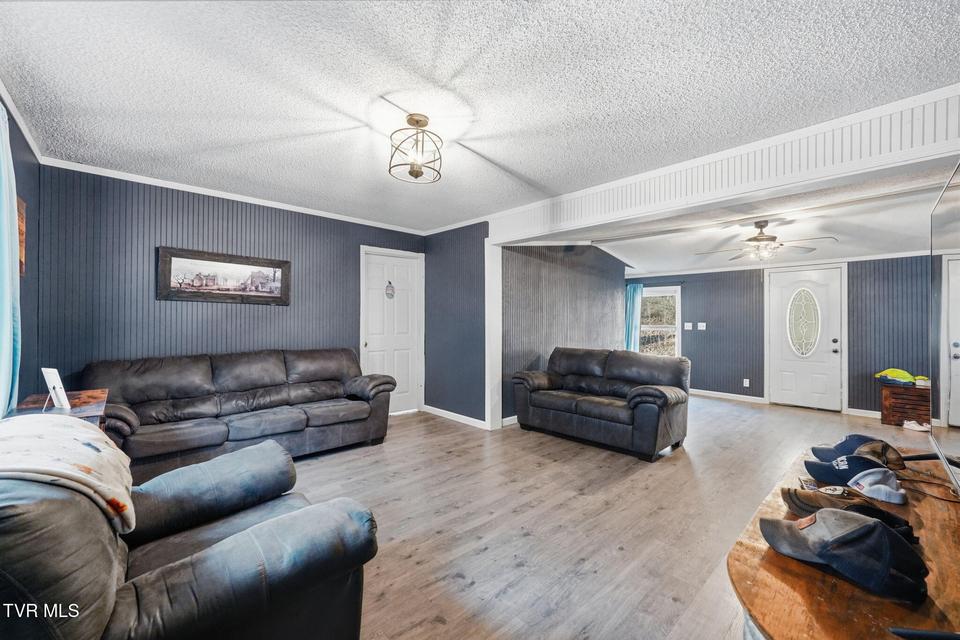 Photo #9: 431 Strong Hollow Lane