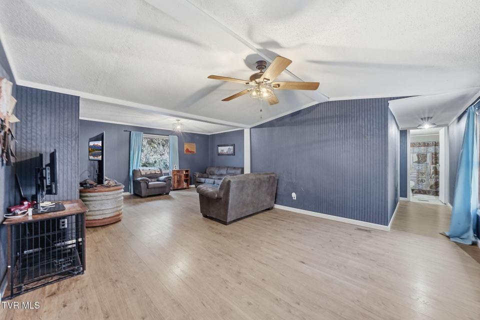 Photo #36: 431 Strong Hollow Lane